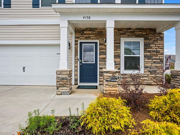 3rd image of 4158 Hartshorn Cir