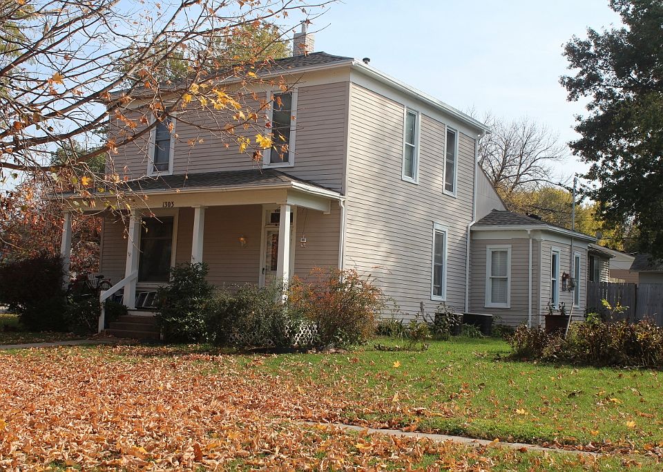 1st image of 1303 13th St