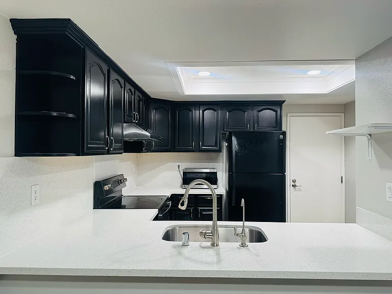 4831 Touchstone Ter — Photo 8