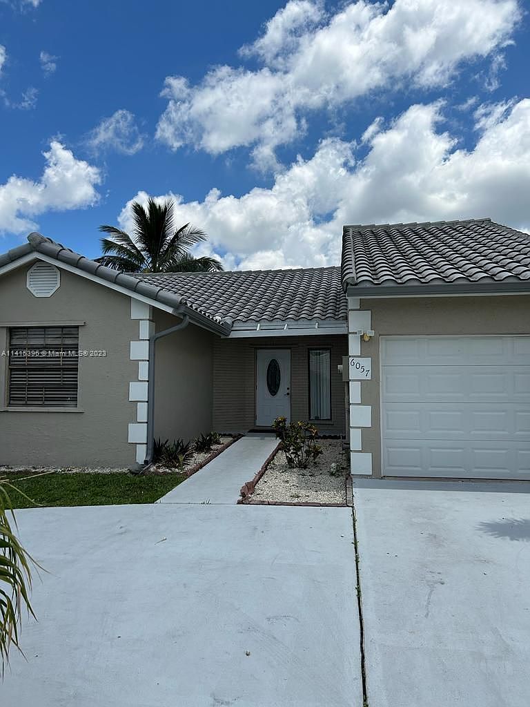 6057 Strawberry Fields Way, Lake Worth, FL 33463 Zillow