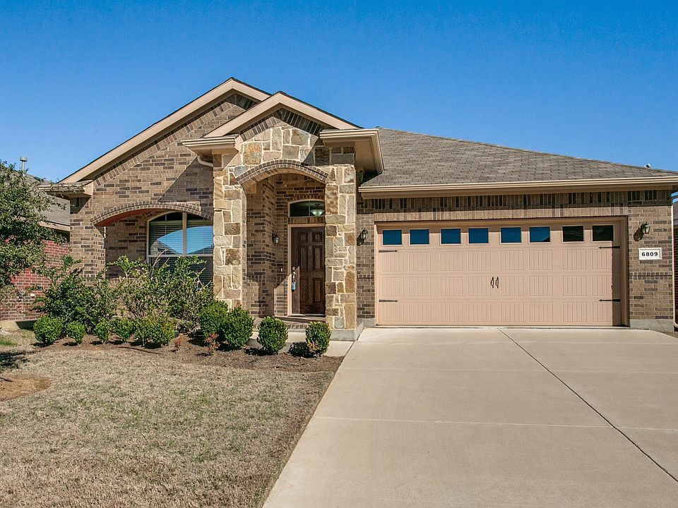 1st image of 6809 Elderberry Dr