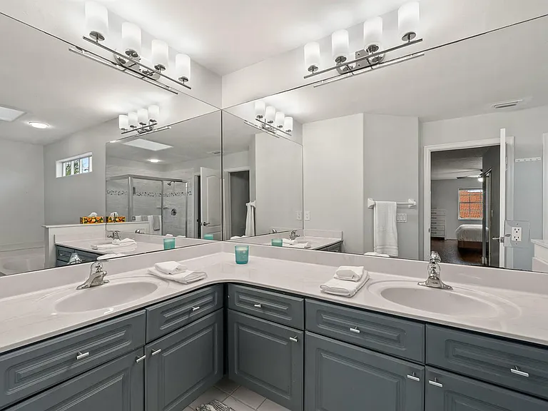 33 Monterey Pointe Dr — Photo 22