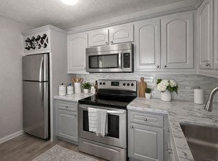 10501 SW 108th Ave APT A212, Miami, FL 33176