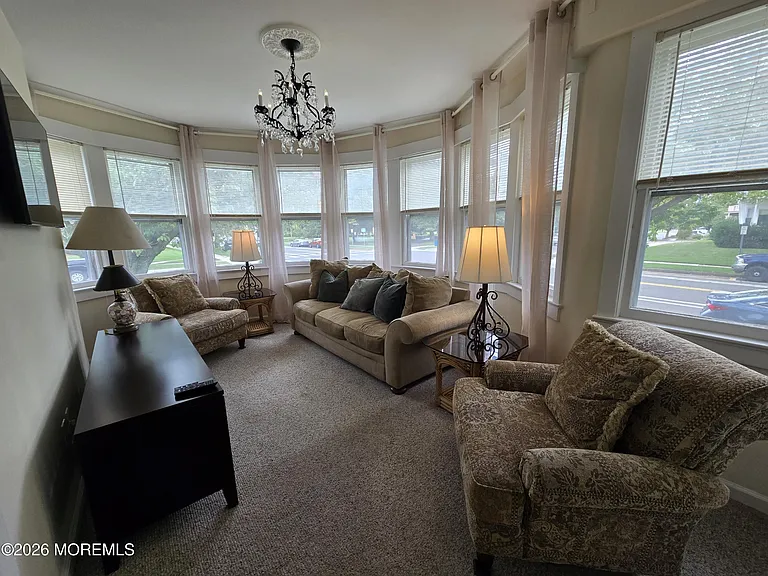 711 Grand Ave #1N — Photo 4