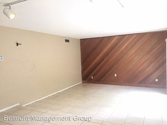 5th image of 1000 S Semoran Blvd APT 207