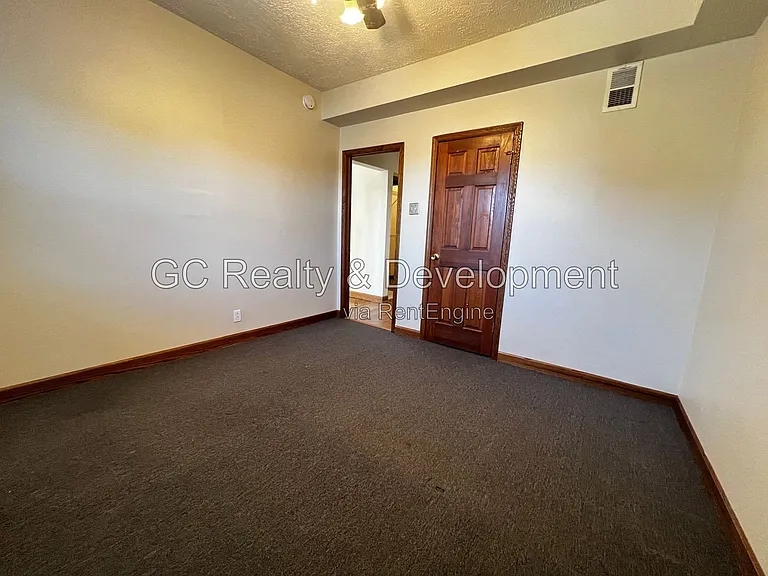 1115 W Patterson Ave #2R — Photo 15