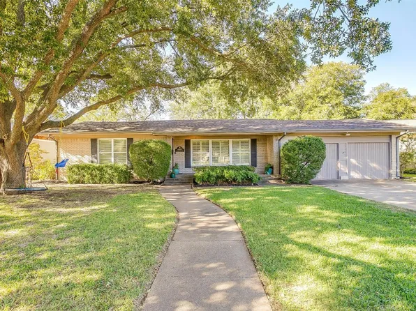 4600 Norwich Dr, Fort Worth, TX 76109