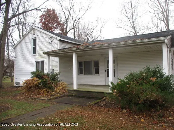871 Dart Rd, Mason, MI 48854