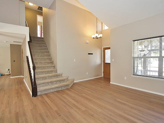 5th image of 11265 W Red Maple Dr