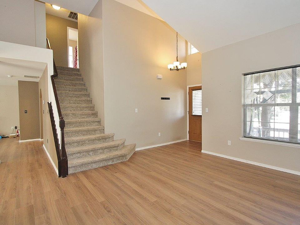 1st image of 11265 W Red Maple Dr