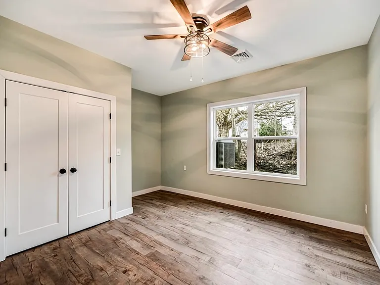629 Prescott Ave #1 — Photo 17