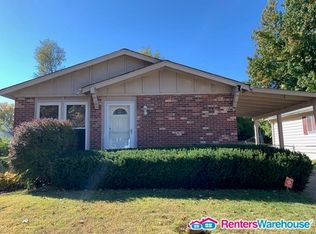 1628 Boardwalk Ave, Florissant, MO 63031