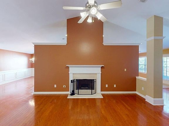 4th image of 2712 Carleton Gold Rd