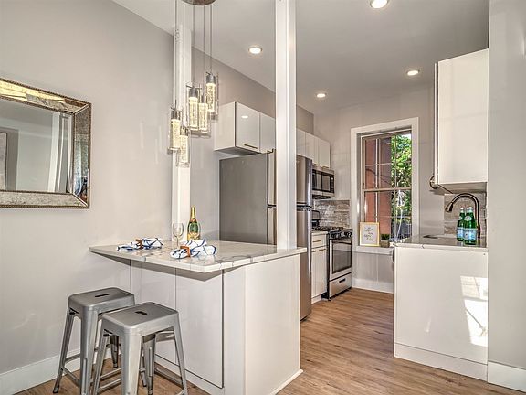 3rd image of 2677 Kennedy Blvd APT 2