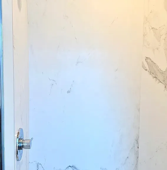 8222 De Longpre Ave #6 — Photo 17