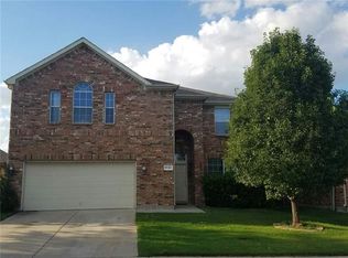 5124 Meandering Creek Ct, Fort Worth, TX 76179