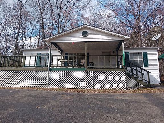 2nd image of 65 Sales Landing Cir