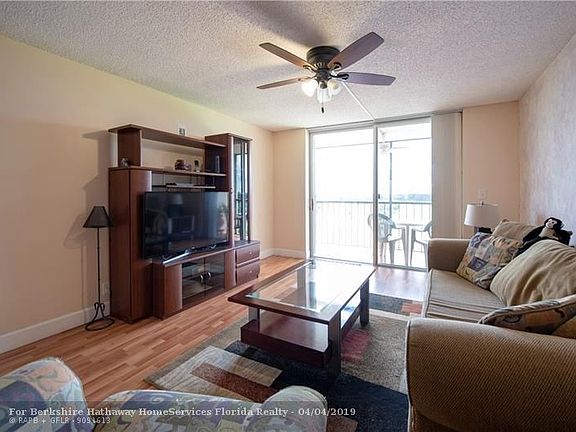 3rd image of 8900 Washington Blvd APT 619