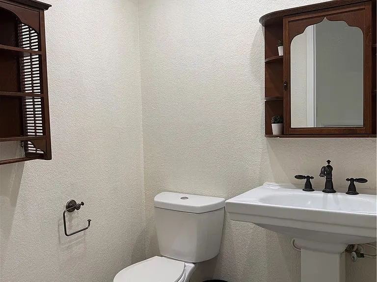 19105 Cimmaron Ct — Photo 6