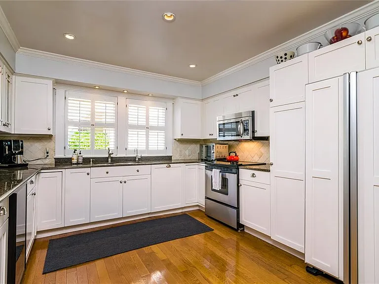 827 S Delaware Ave — Photo 33