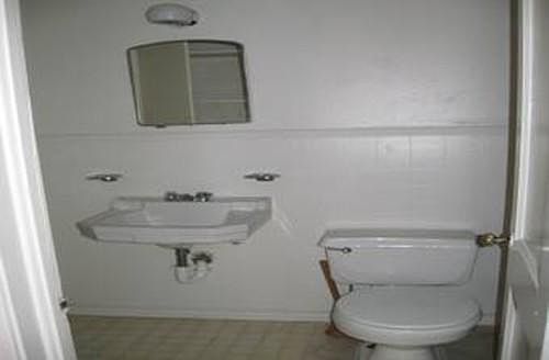 2nd image of 1501 Mulford St APT 1