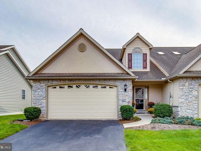 1304 Willow Creek Dr, Mount Joy, PA, 17552