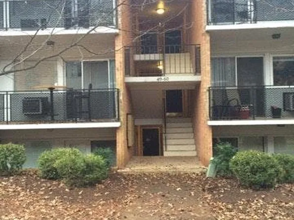 1800 Jefferson Park Ave APT 49, Charlottesville, VA 22903