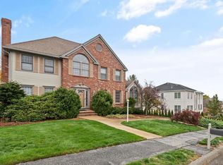 83 Juniper Dr, Saugus, MA 01906