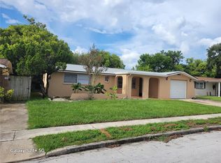 5620 Andrea Dr, Holiday, FL 34690