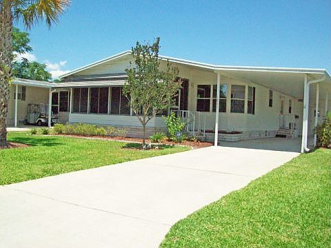 1st image of 1005 Ponytail Palm Cir