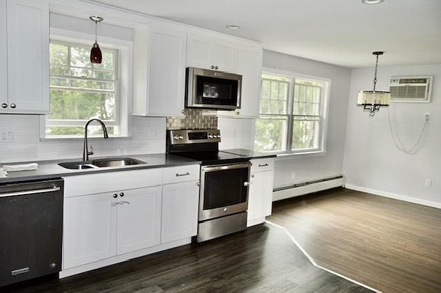 1st image of 69 Holland Ave