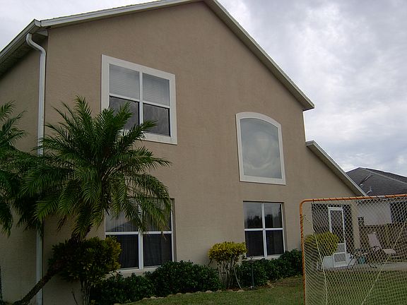 3rd image of 3845 Long Leaf Dr