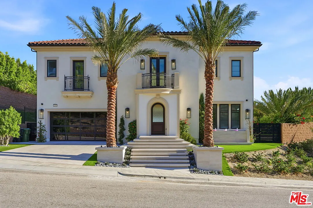 5 bed, 6.0 bath, 5513 sqft, $16,500 — Photo 4