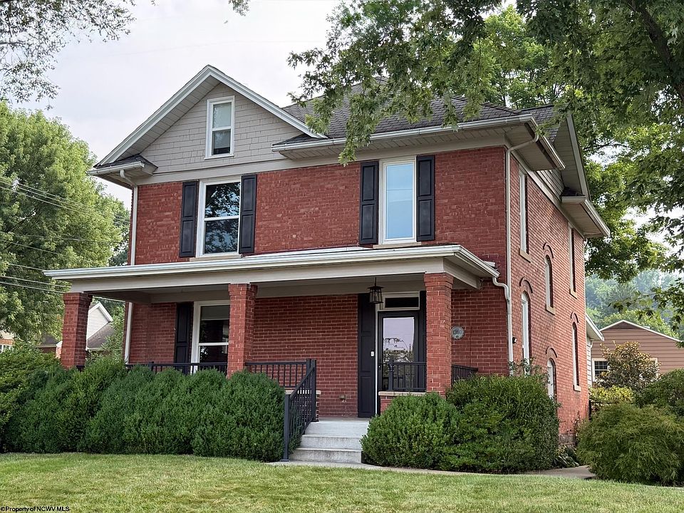 1st image of 1360 Eastern Ave