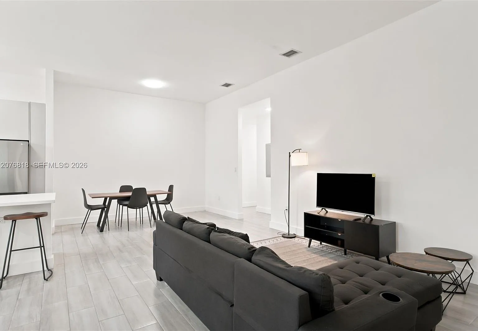 Orange Heights — Photo 4
