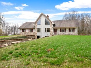 N5446 County Road D, New London, WI 54961