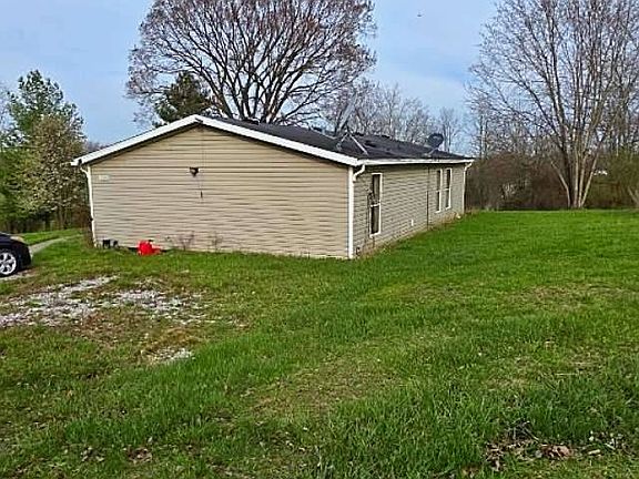 5th image of 2338 Robinson Union Rd