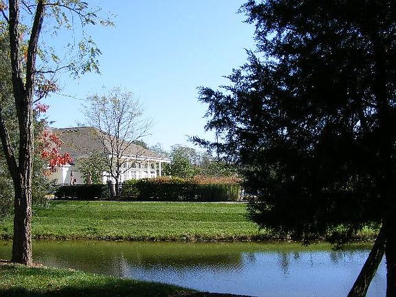 3rd image of 6180 Glenarbor Dr