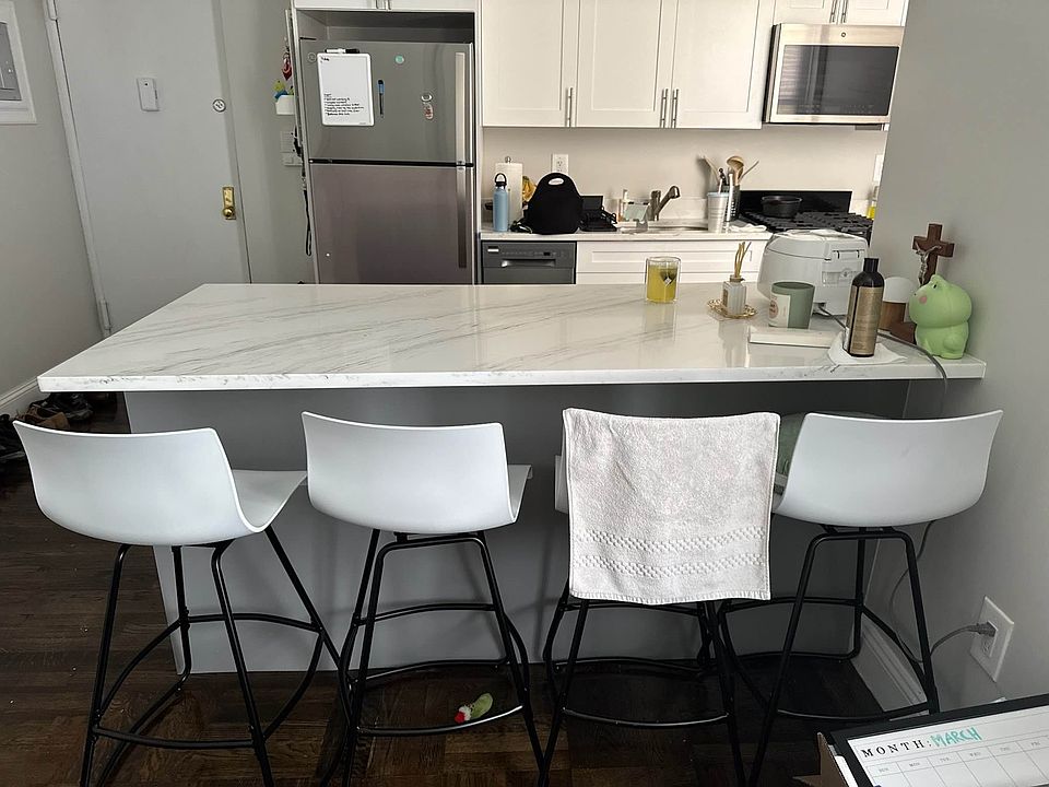 1st image of 2075 E 16th St APT 2J