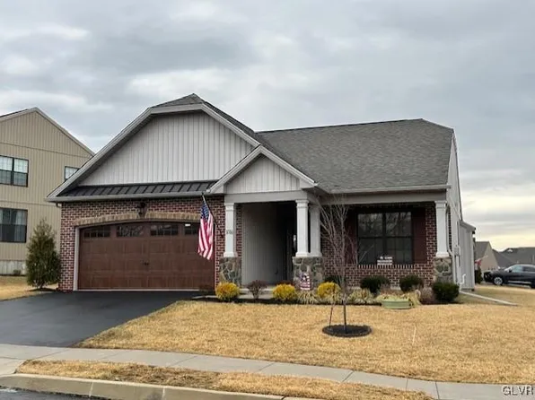 3786 Daylily Dr, Emmaus, PA 18049