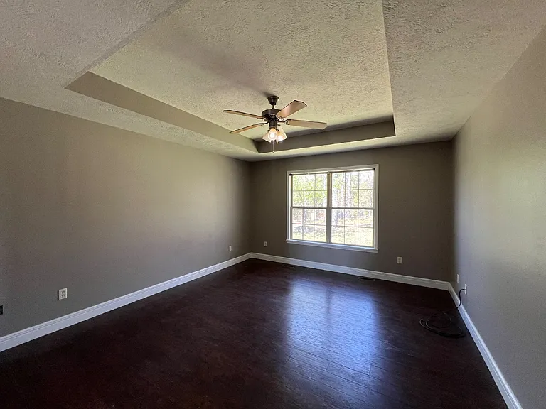 260 Roundhill Rd — Photo 11