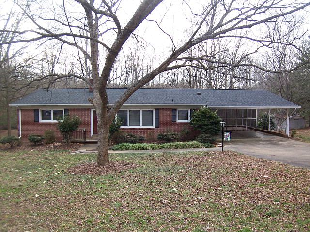 1st image of 1036 Manchester Dr