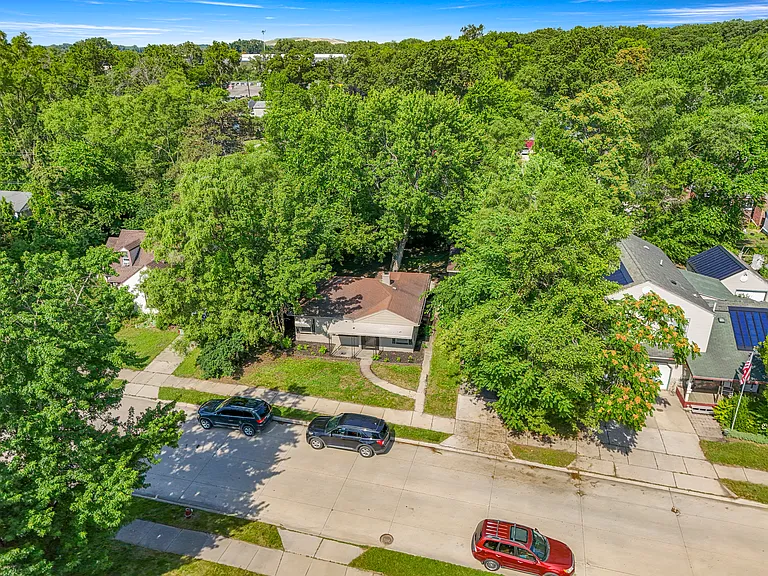 5228 Fletcher St — Photo 35