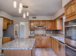 4105 Cottage Ln, Annandale, VA 22003