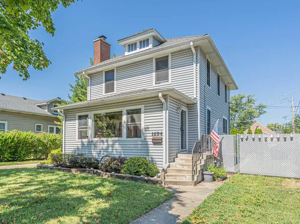 1694 Van Buren Ave, Des Plaines, IL 60018