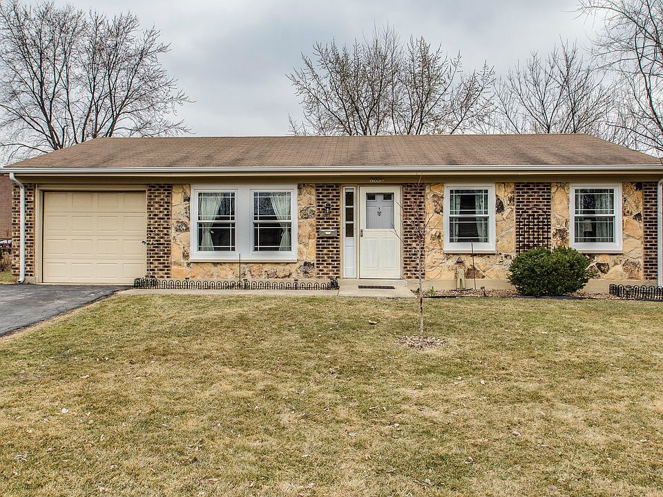 1st image of 8039 S Carrolton Ct