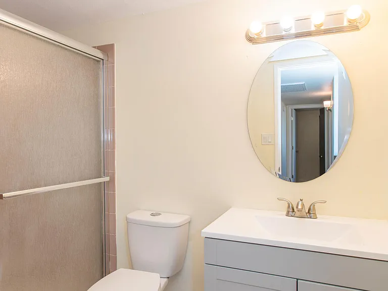 1813 E Ellis Dr — Photo 48