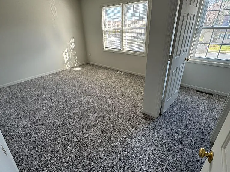 2676 Northfield Dr — Photo 10