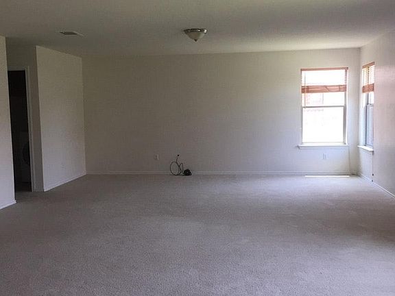 5th image of 8932 Vista Valley Dr