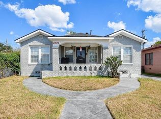 2501 Rosewood St, Houston, TX 77004